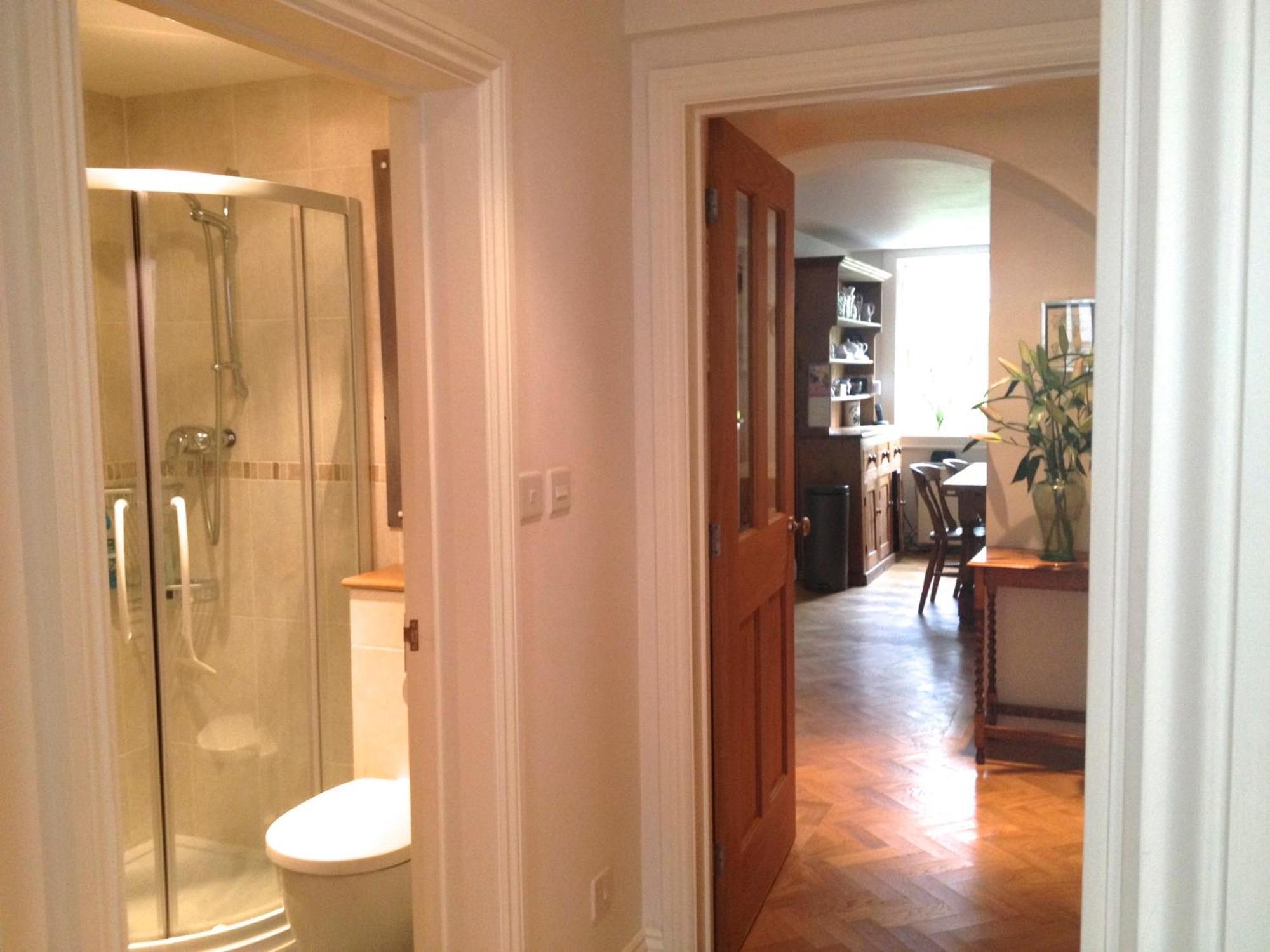 Апартаменты Luxury One Bed Garden Flat-Private Parking Бат Экстерьер фото